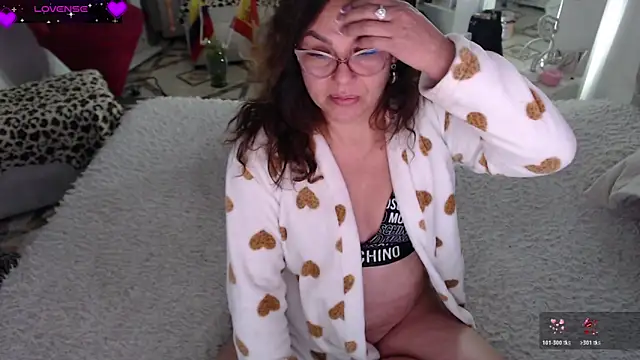 Myrnasexxx online show from June 7, 10:55 am