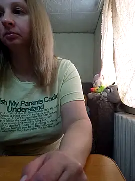 BustyBlond online show from April 1, 1:41 pm