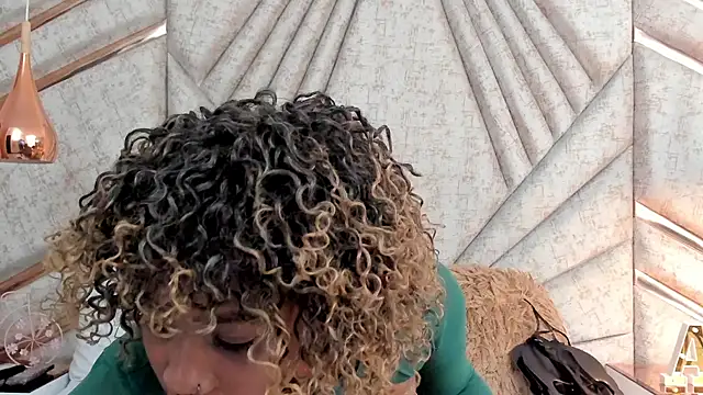 AgataRinaldi online show from October 22, 10:37 pm