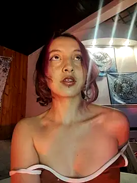 Snapshot of _Laary chatting on October 11, 9:17 pm Laary online show from October 11, 9:17 pm