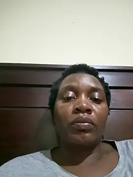Realdiva02 online show from February 22, 8:43 pm
