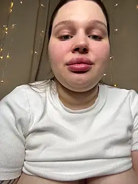 perfect sweety girl online show from March 17, 9:08 pm