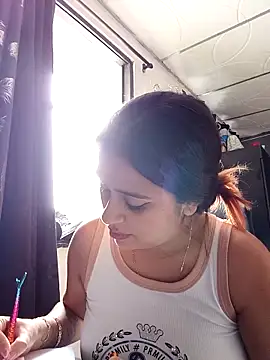 Latina sexy1 online show from February 22, 5:25 pm