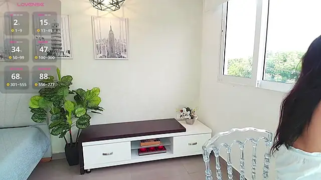 Sassy--Girl online show from September 24, 6:18 pm