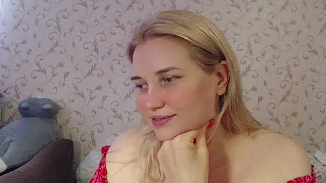 mmmPinUpGirl online show from July 17, 4:32 pm