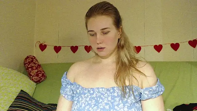 mmmPinUpGirl online show from February 21, 1:34 pm