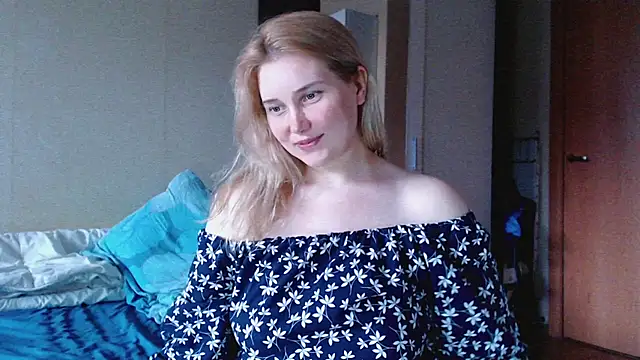 mmmPinUpGirl online show from June 19, 7:17 pm