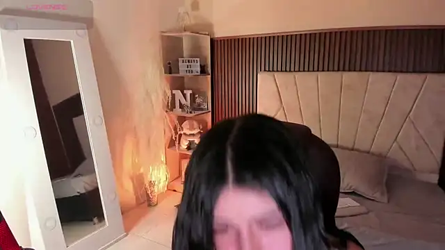 Snapshot of _Niah_ chatting on September 15, 8:49 pm Niah online show from September 15, 8:49 pm