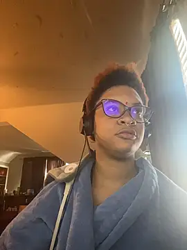 nickytheehawtie online show from February 25, 4:16 pm