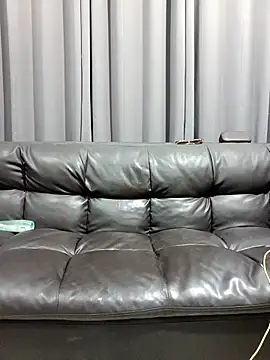 nam tootsis online show from April 22, 1:57 am