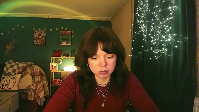 ClancyMorissey online show from April 1, 5:43 pm