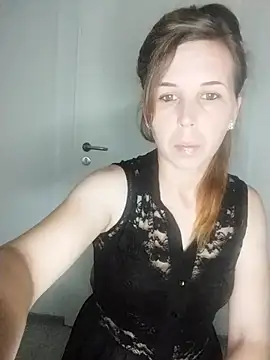 Snapshot of loveis007 chatting on September 12, 9:44 pm loveis007 online show from September 12, 9:44 pm