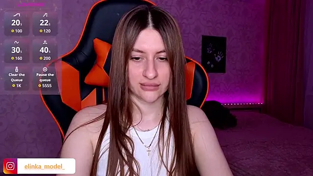Elishka  online show from June 15, 8:09 pm