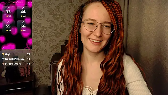 Snapshot of AgnesGraham chatting on October 1, 10:37 pm AgnesGraham online show from October 1, 10:37 pm
