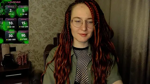 Snapshot of AgnesGraham chatting on September 28, 11:32 pm AgnesGraham online show from September 28, 11:32 pm
