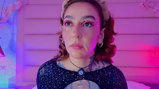 Evangelyne 1 online show from April 28, 3:38 pm