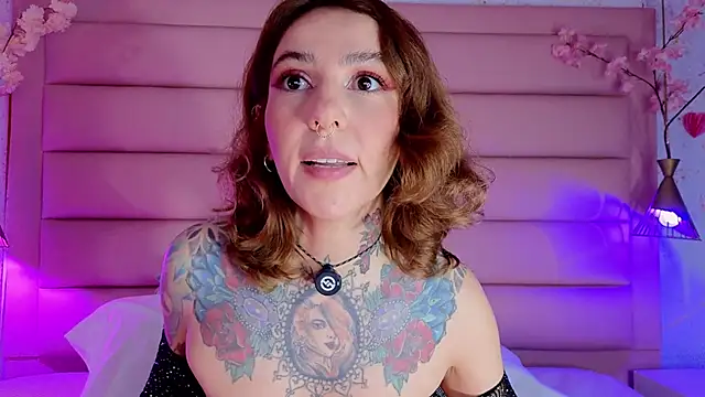 Evangelyne 1 online show from April 15, 3:45 pm