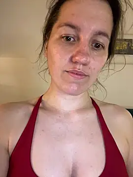 Nicole-Ray online show from September 8, 9:25 pm