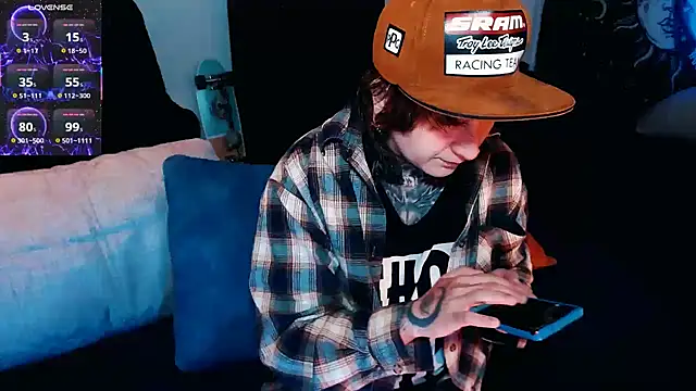 Snapshot of Marieblueeyes chatting on September 12, 4:46 am Marieblueeyes online show from September 12, 4:46 am
