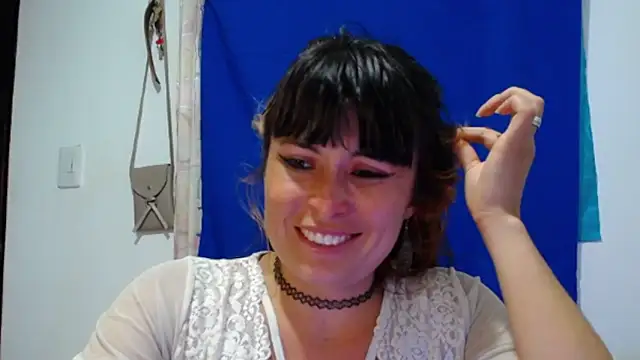 Alexandrasaenz online show from April 26, 10:07 pm