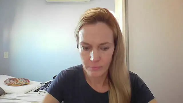 Annylove1 online show from March 25, 10:51 am