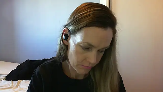 Annylove1 online show from October 22, 10:53 am