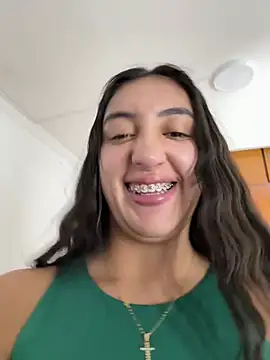 Hannahoff online show from March 8, 3:10 am