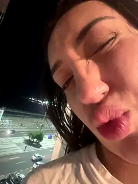 Hannahoff online show from October 1, 10:15 pm