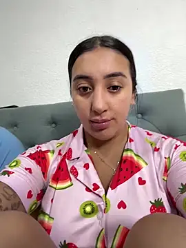 Hannahoff online show from February 9, 3:20 am