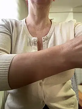 sweetmystery1 online show from March 8, 10:30 am