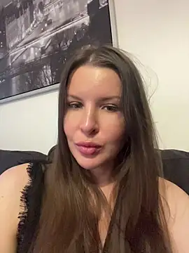 angeladarkk online show from July 6, 11:26 am