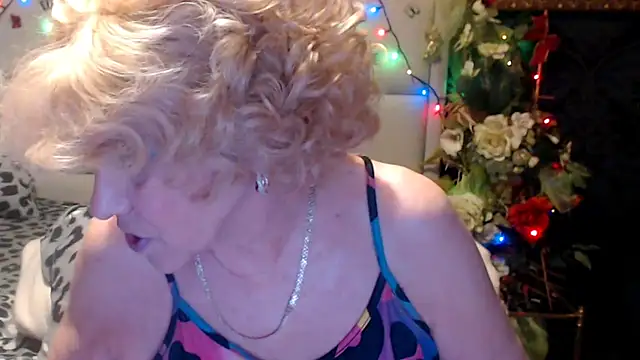 HappyWomanOn online show from April 22, 9:28 am