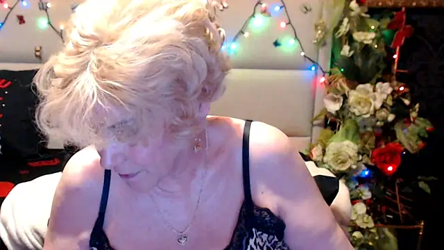 HappyWomanOn online show from June 11, 9:28 am