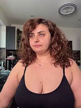 AnneKane online show from April 17, 4:47 am