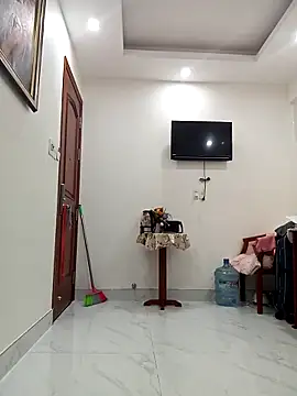 Eliza Wendy online show from October 17, 1:03 pm