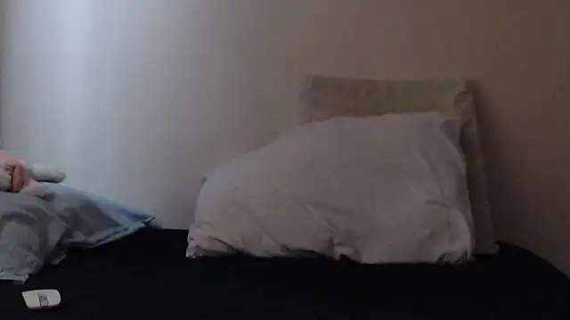 sex mia online show from October 4, 6:45 pm