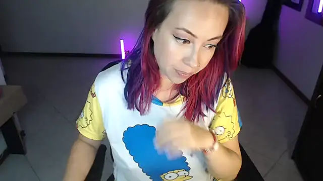 charlottezoe15 online show from April 5, 8:24 am