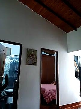 LunaZambrano online show from November 10, 3:18 pm