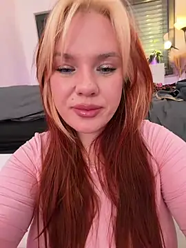 AnjaAmelia online show from April 15, 7:58 pm