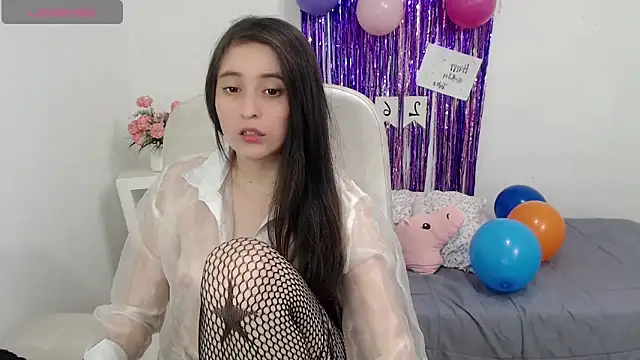 tania sweet   online show from April 20, 6:11 pm