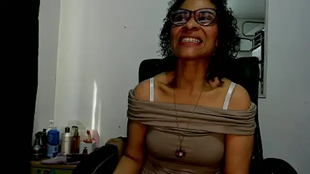 Aries Mature online show from April 21, 2:24 pm