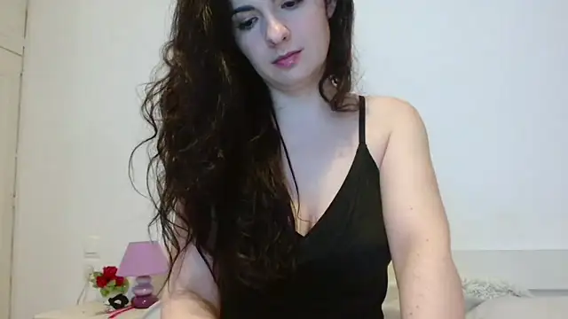 desirmiss1 online show from April 23, 12:40 pm