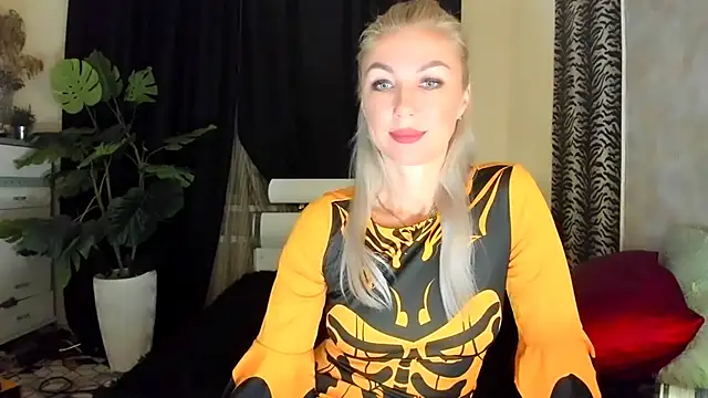 Black No 1 online show from October 10, 1:21 am