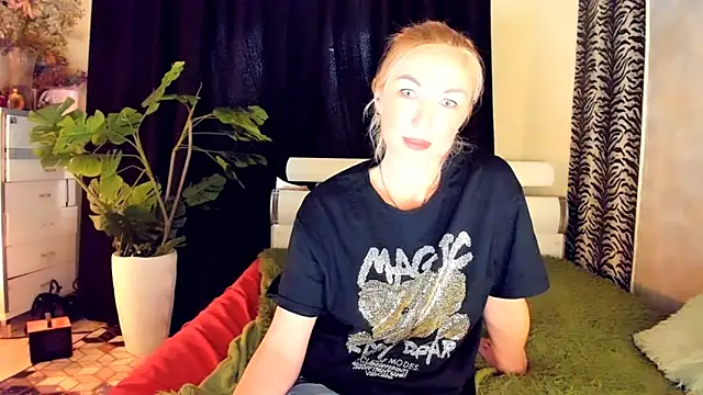 Black No 1 online show from April 7, 12:07 pm