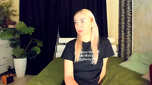 Black No 1 online show from April 27, 1:57 am