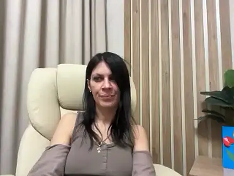 InjaAtHome online show from April 20, 6:11 pm