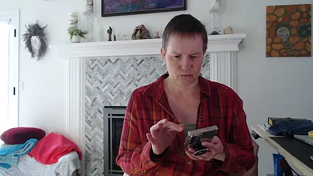 AuroraWillows online show from April 25, 2:36 pm