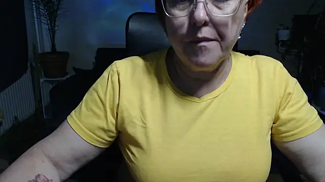 JoannaAndNeighbour online show from October 21, 2:43 pm