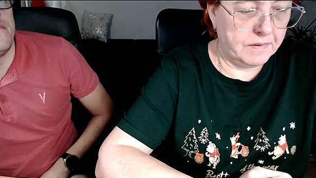 JoannaAndNeighbour online show from December 15, 10:09 am