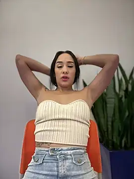   IRIS   online show from April 28, 4:44 pm